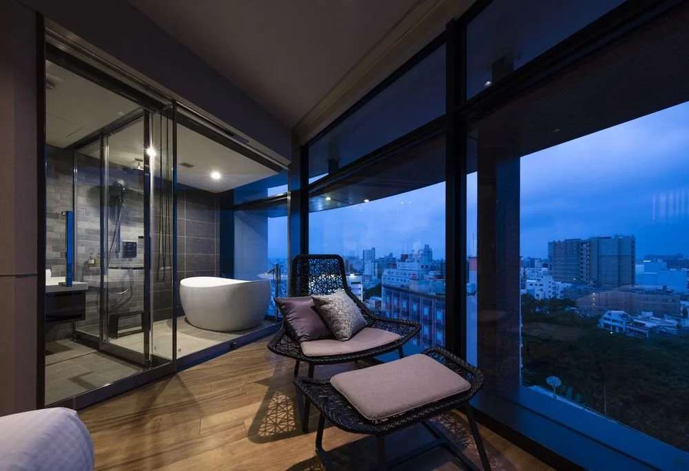 JR_%EA%B7%9C%EC%8A%88_%ED%98%B8%ED%85%94_%EB%B8%94%EB%9F%AC%EC%84%AC_%EB%82%98%ED%95%984.jpg?type=w1200