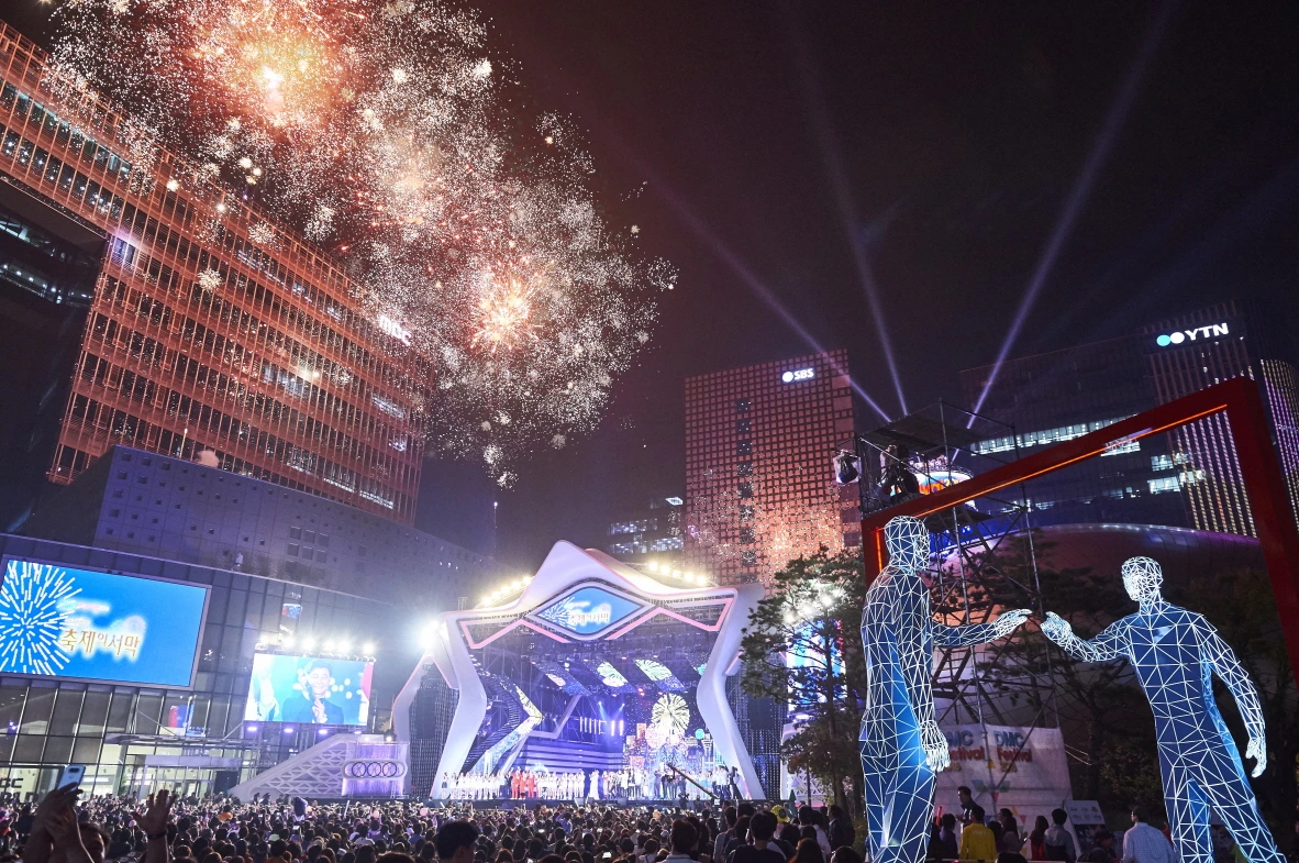 상암동 MBC 사옥에서 열린 DMC페스티벌.JPG