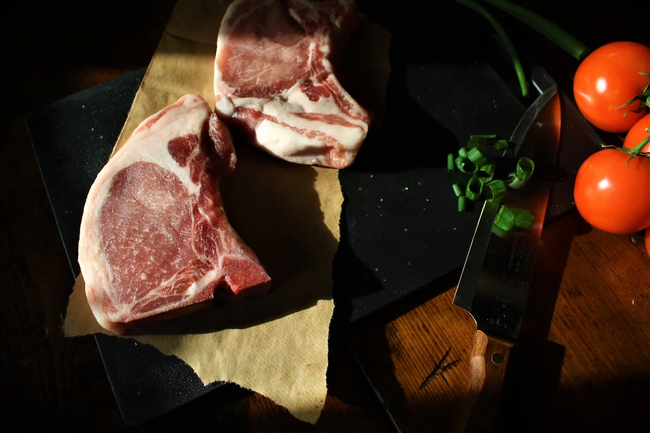 R+Family+Farms+Berkshire+Chops+Marbled+to+Perfection