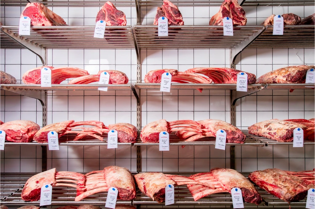 different-dry-aged-meats_1024x1024.png?v=1680288249