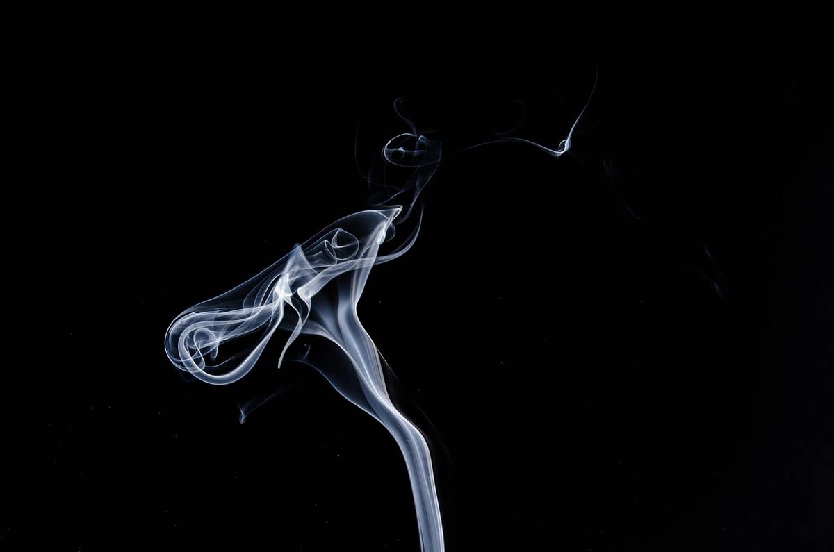 smoke-1001664_1280.png?type=w1200