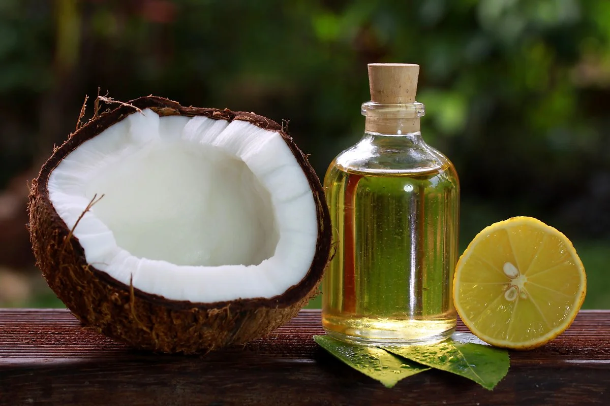 coconut-oil-for-sunburn.jpg?type=w1200