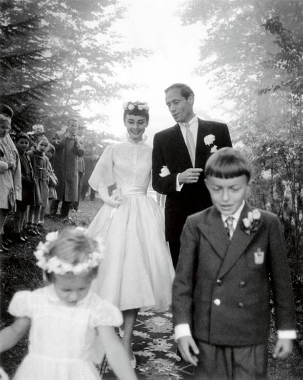 Audrey-Hepburn-1954-Wedding.jpg?type=w1200