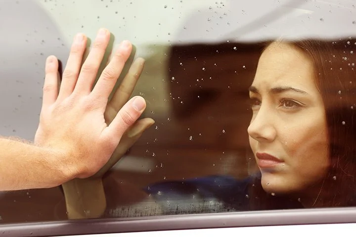 Move-on-stage-in-love.jpg?type=w1200