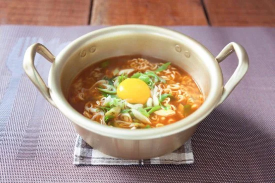 shin-ramen-49k-beef-stock.jpg?type=w1200