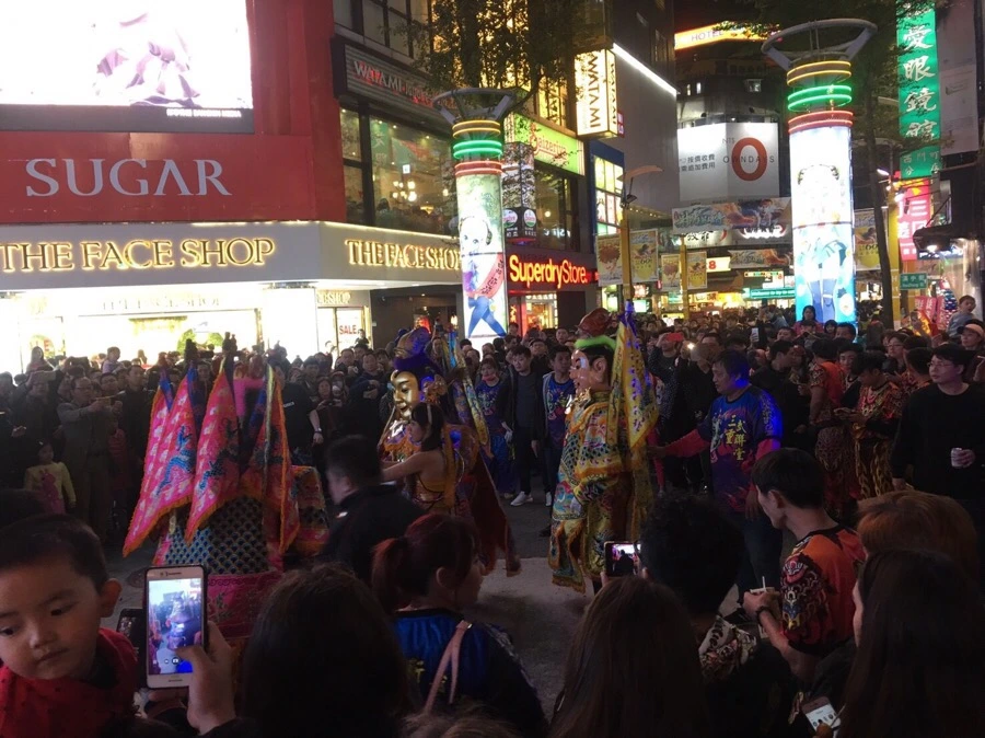 IMG_9872.jpg?type=w966