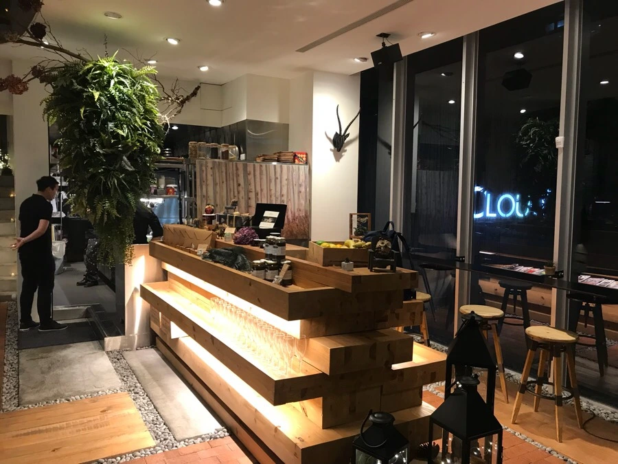 IMG_2343.jpg?type=w966