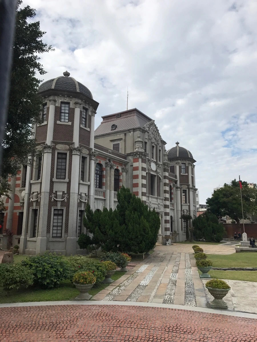 IMG_0097.jpg?type=w966