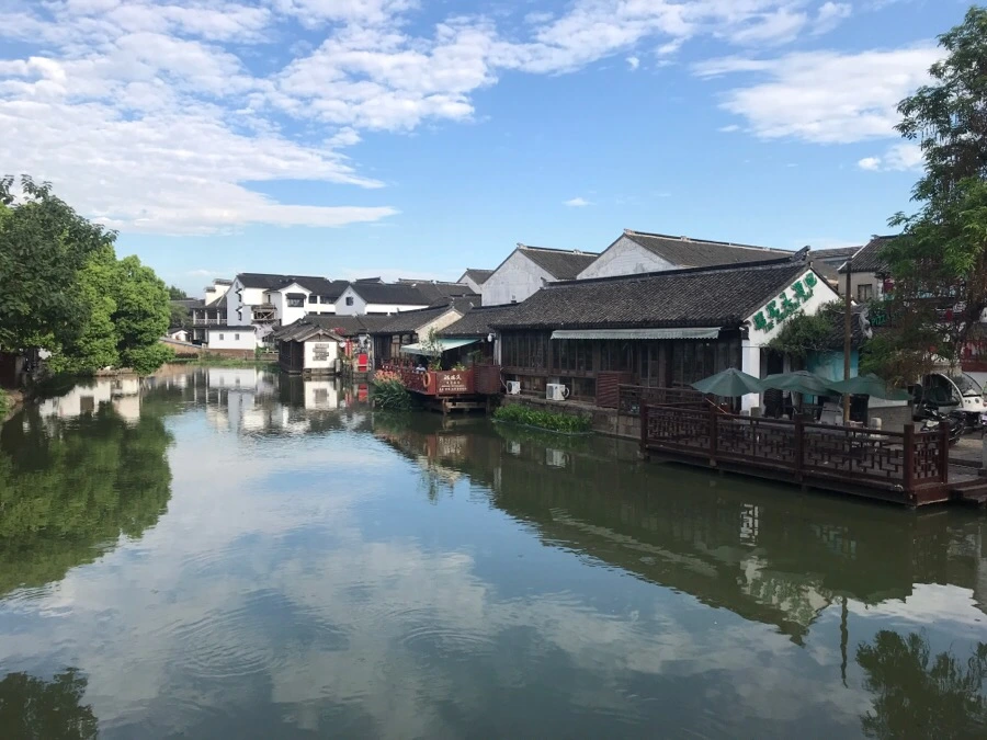 IMG_1521.jpg?type=w1