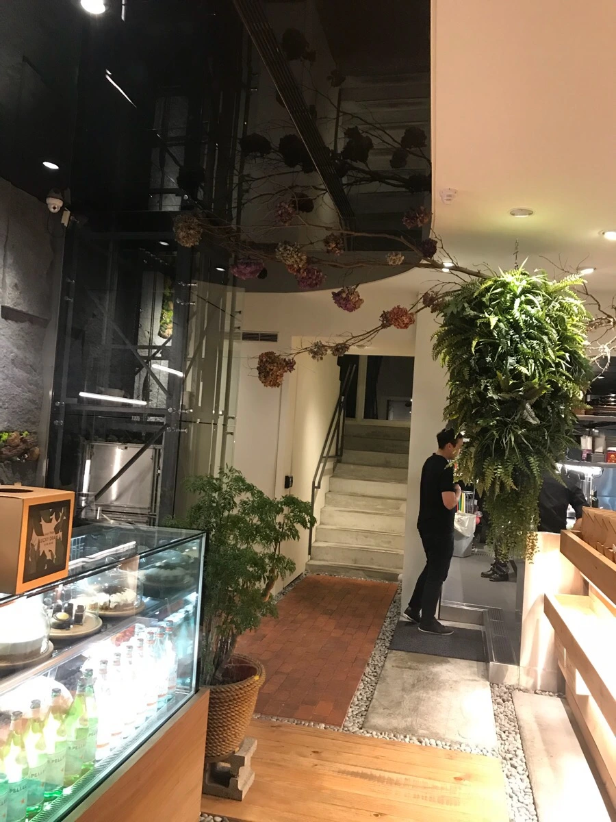 IMG_2344.jpg?type=w966