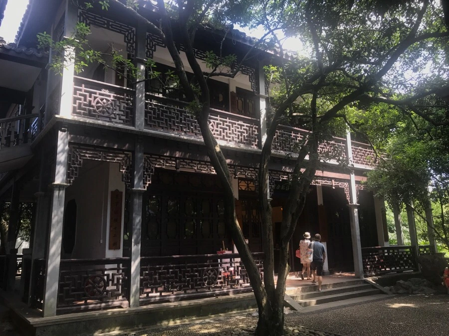 IMG_1198.jpg?type=w1