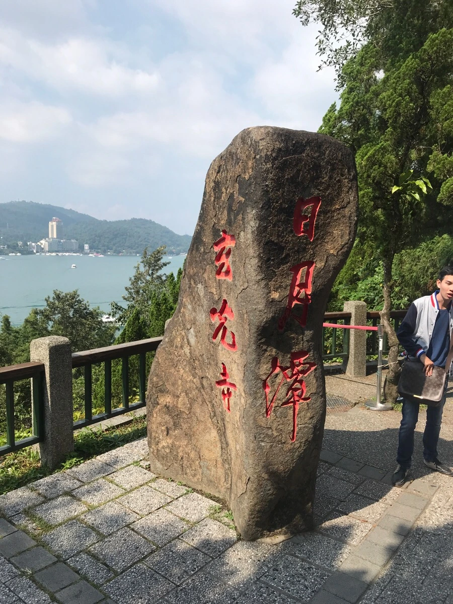 IMG_2949.jpg?type=w966