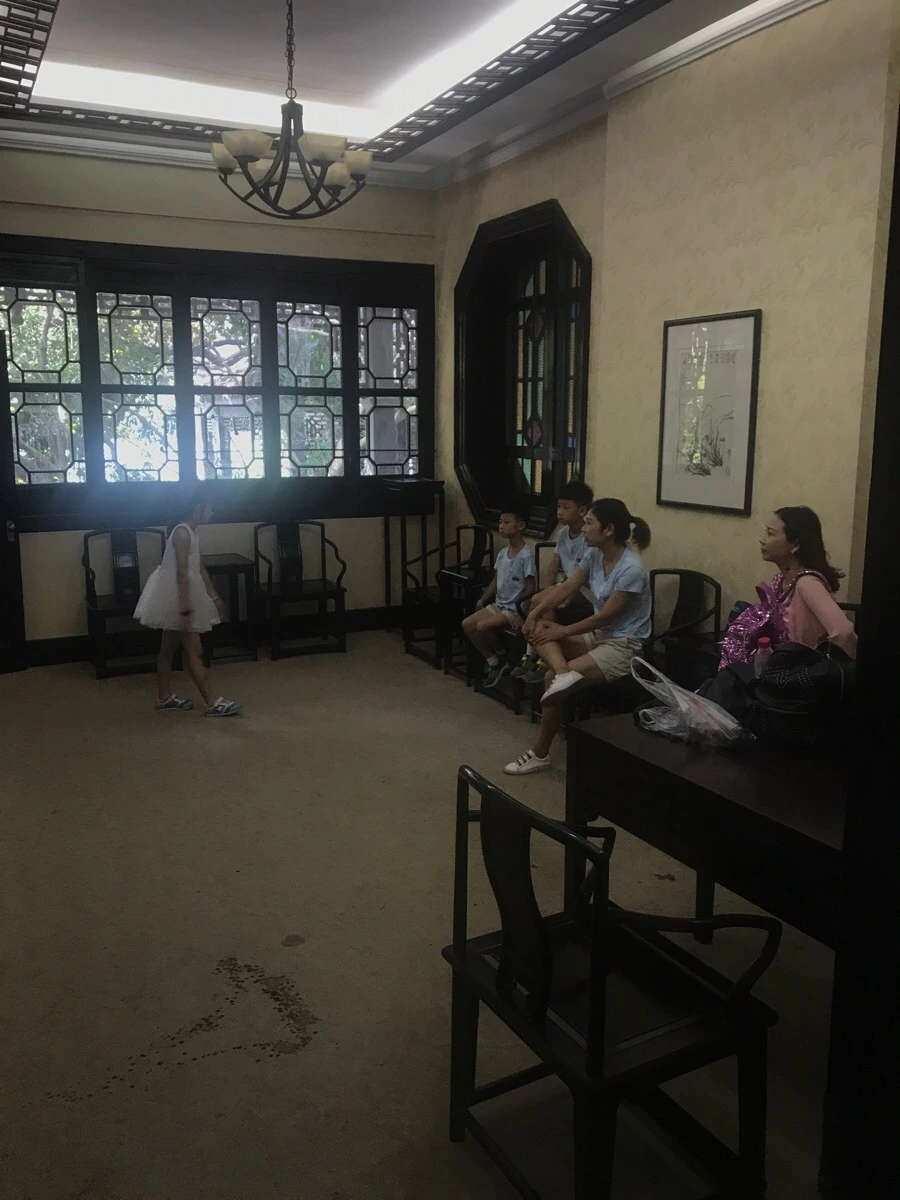 IMG_1196.jpg?type=w1