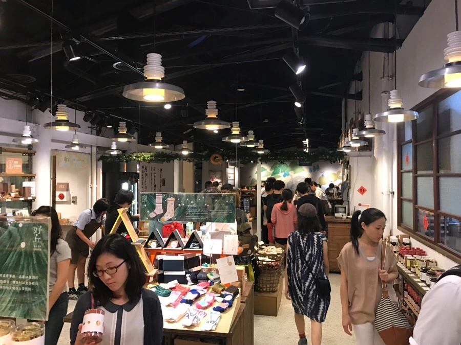 IMG_6406.jpg?type=w966