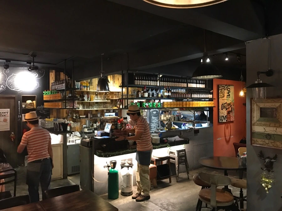 IMG_6425.JPG?type=w966