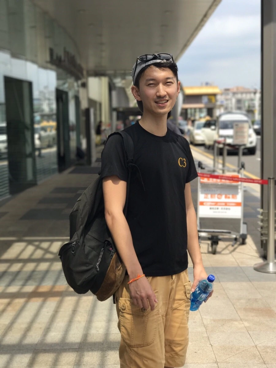 IMG_9685.jpg?type=w966