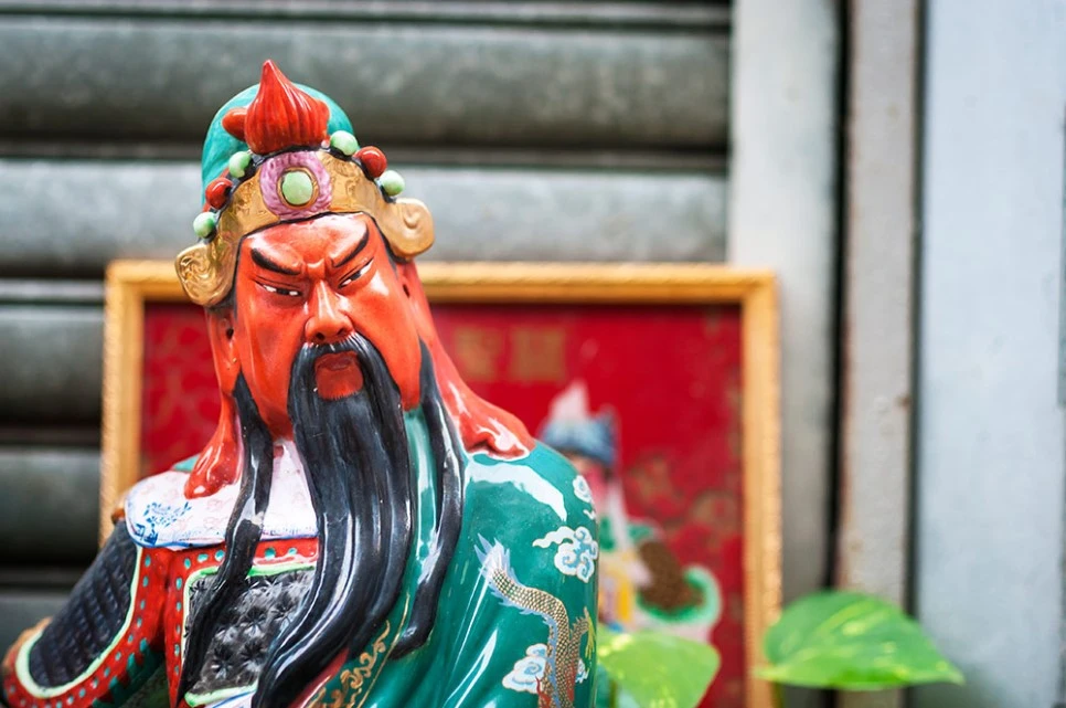 guan-yu-statue-portrait.jpg?type=w966