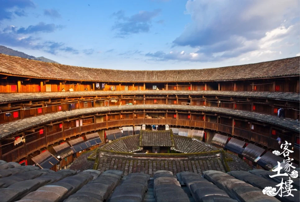 2011-1.jpg?type=w966