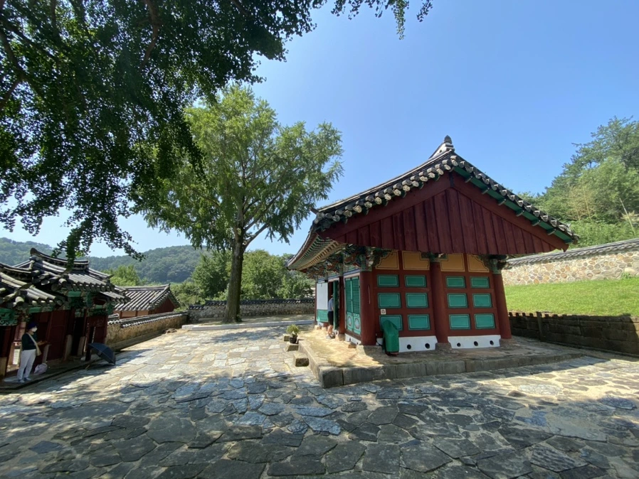 IMG_1529.jpg?type=w1