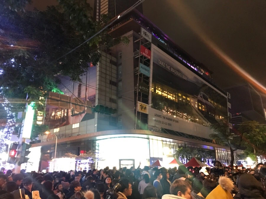 IMG_7195.jpg?type=w966