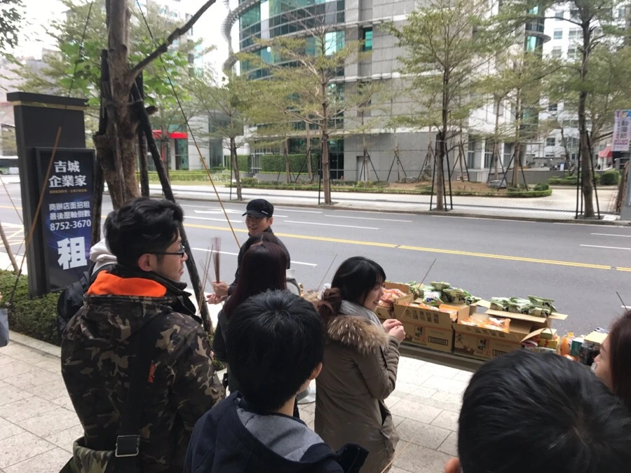 IMG_9863.jpg?type=w966