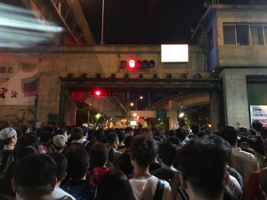 IMG_2016.jpg?type=w966