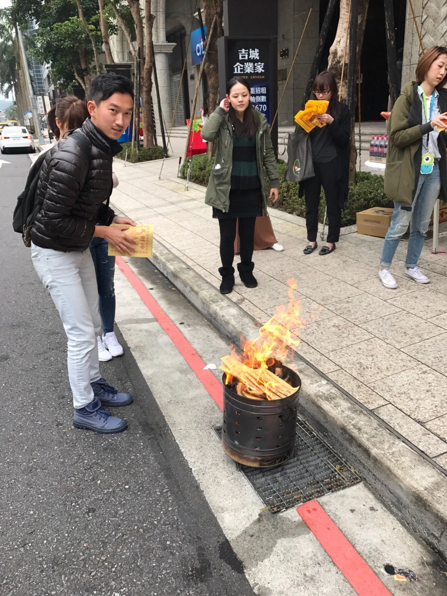 IMG_9879.jpg?type=w966