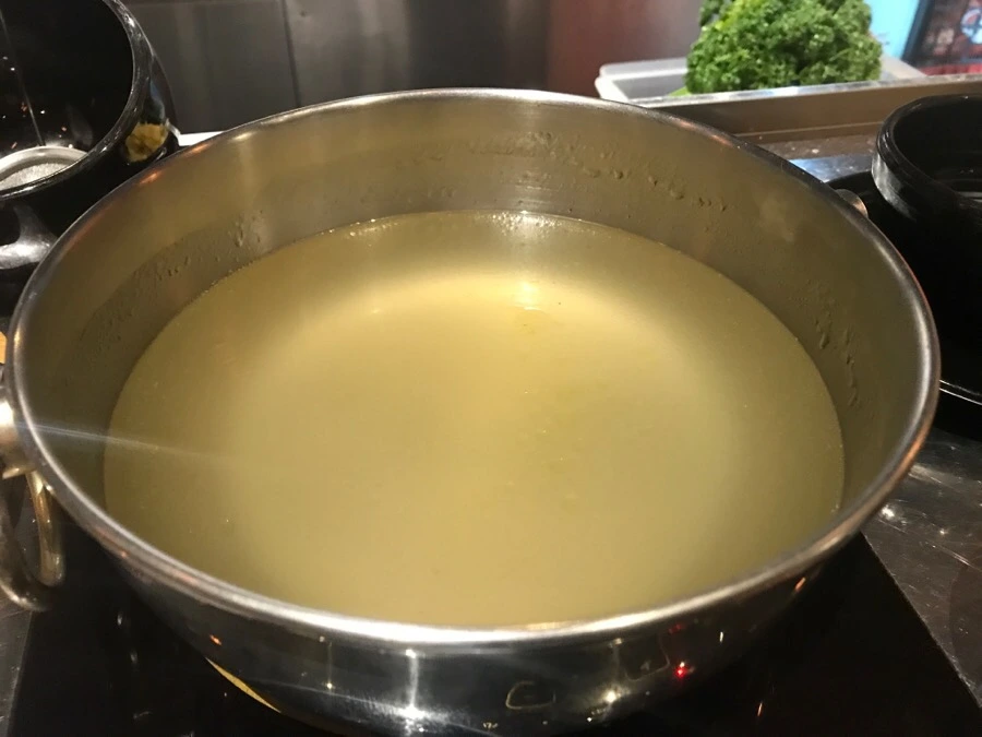 IMG_9732.jpg?type=w966