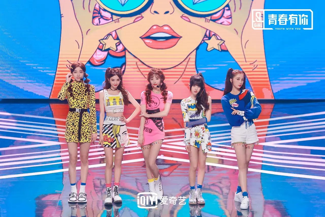 a9b9d8a6j00q97zym011sc003c00280c.jpg?imageView&amp;thumbnail=550x0