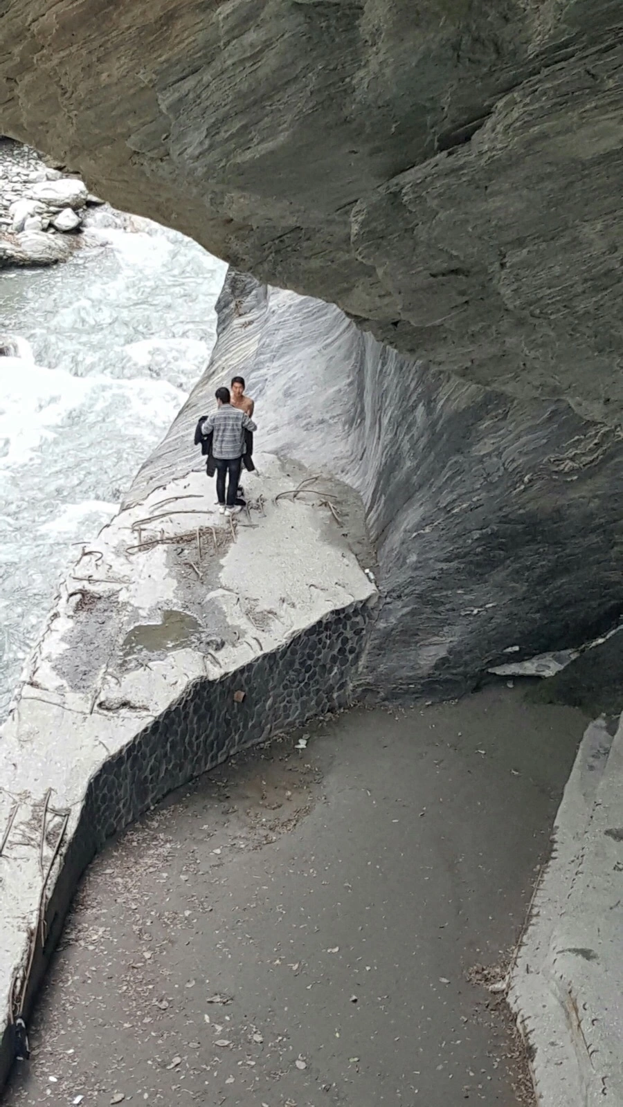 IMG_2176.jpg?type=w966