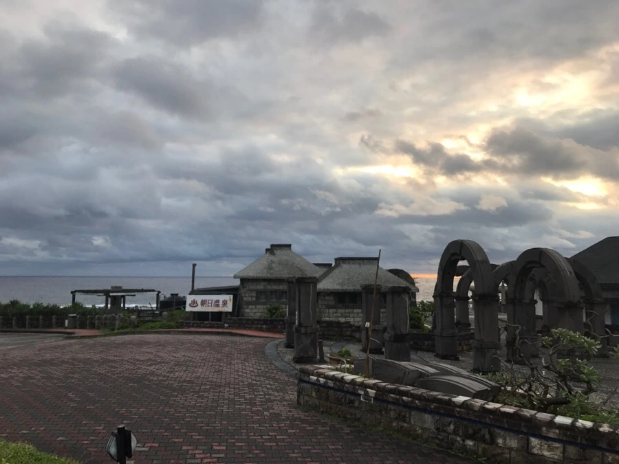 IMG_1527.jpg?type=w966