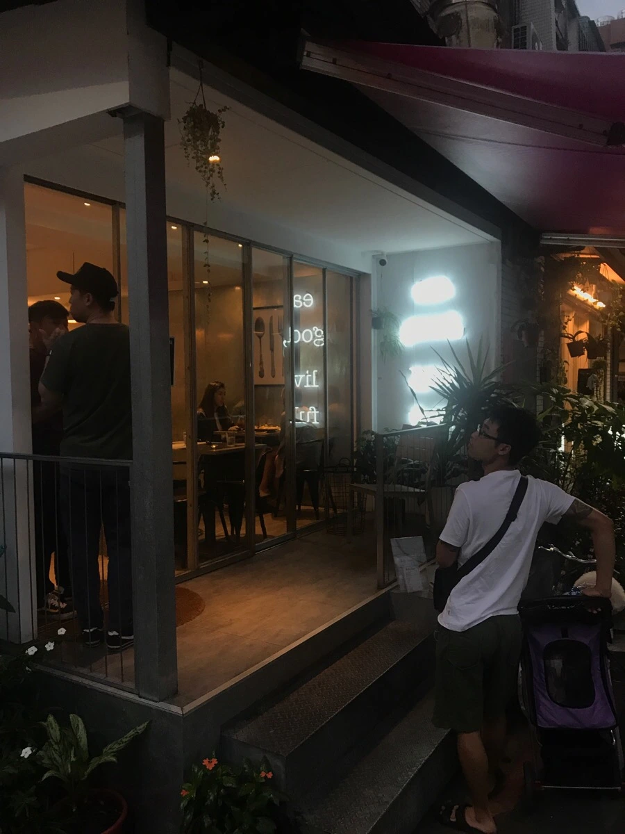 IMG_7300.jpg?type=w966