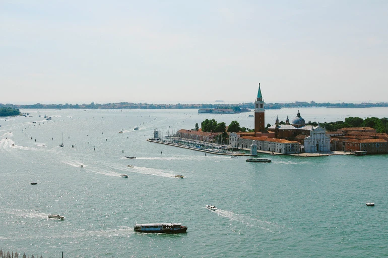 217F8D4655CD6B9D1EB3C7