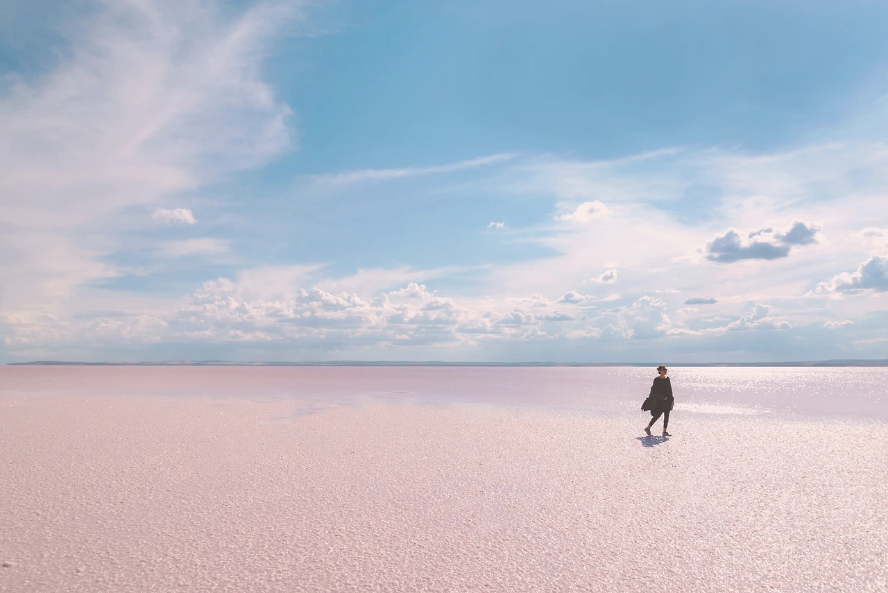 [사진자료_1] 투즈 호수(Tuz Golu)의 전경 (c)터키문화관광부.JPG