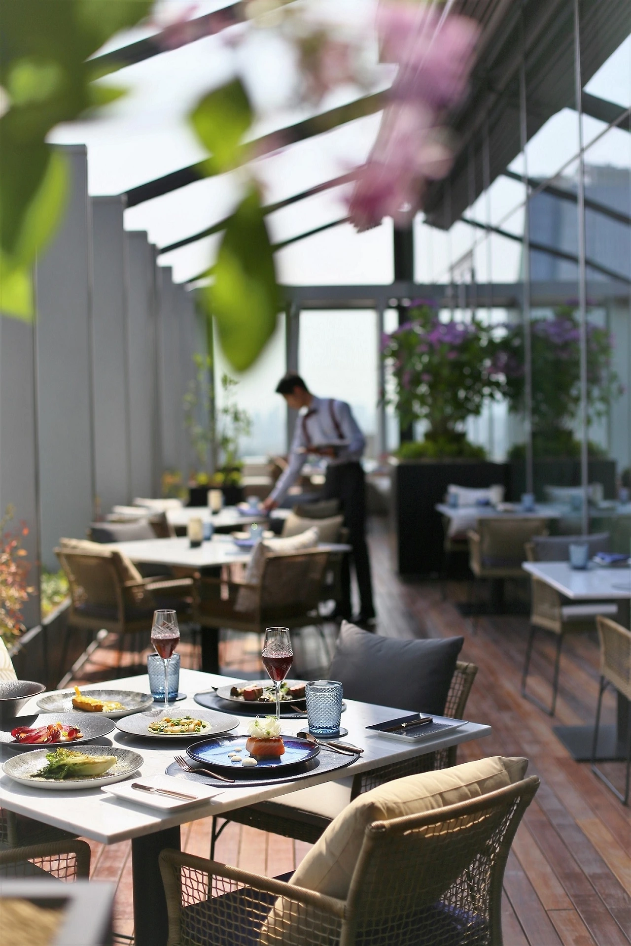 8_페어몬트 앰배서더 서울 _ 마리포사 테라스.JPG