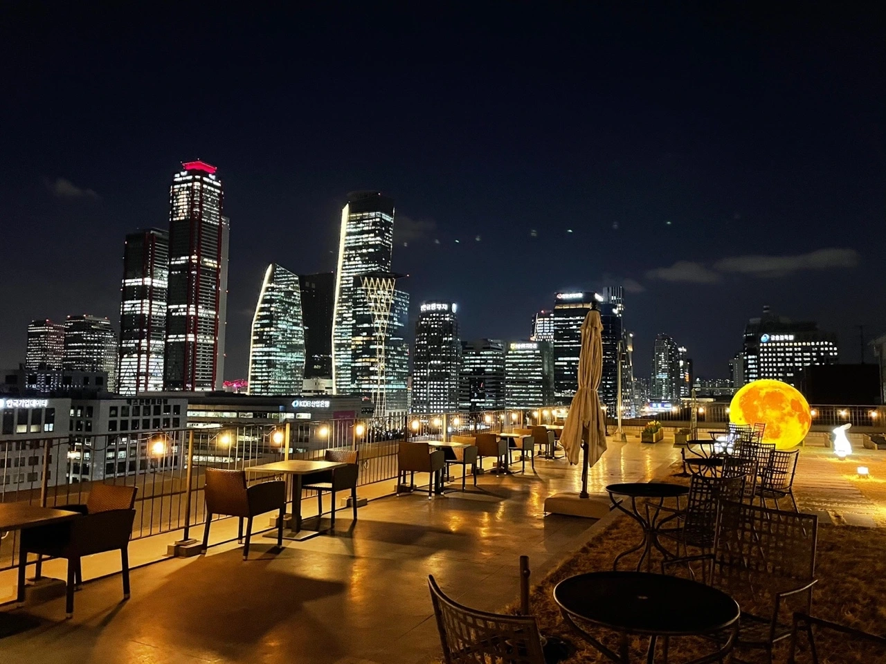 글래드 스카이(밤).jpeg