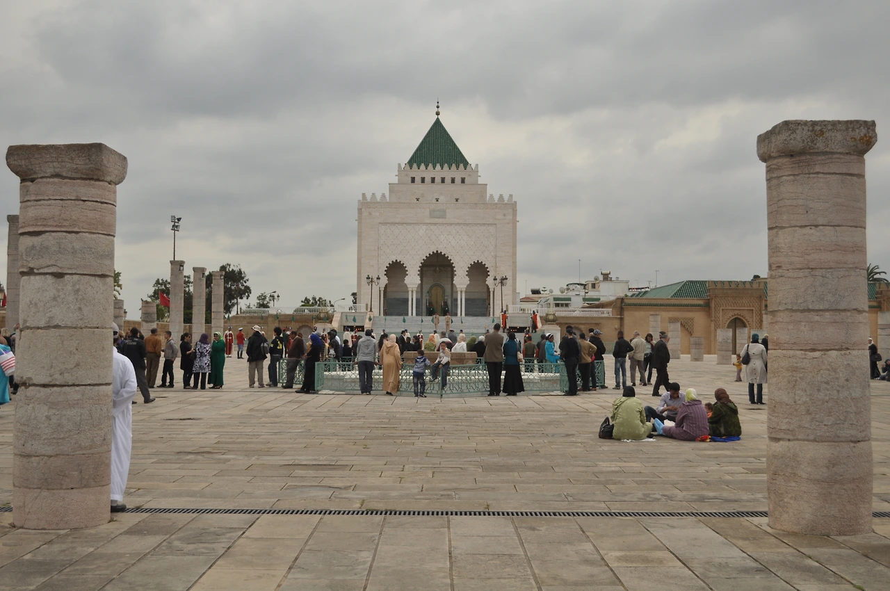 [2-6] 모로코의 종묘 핫산 타워 1.JPG