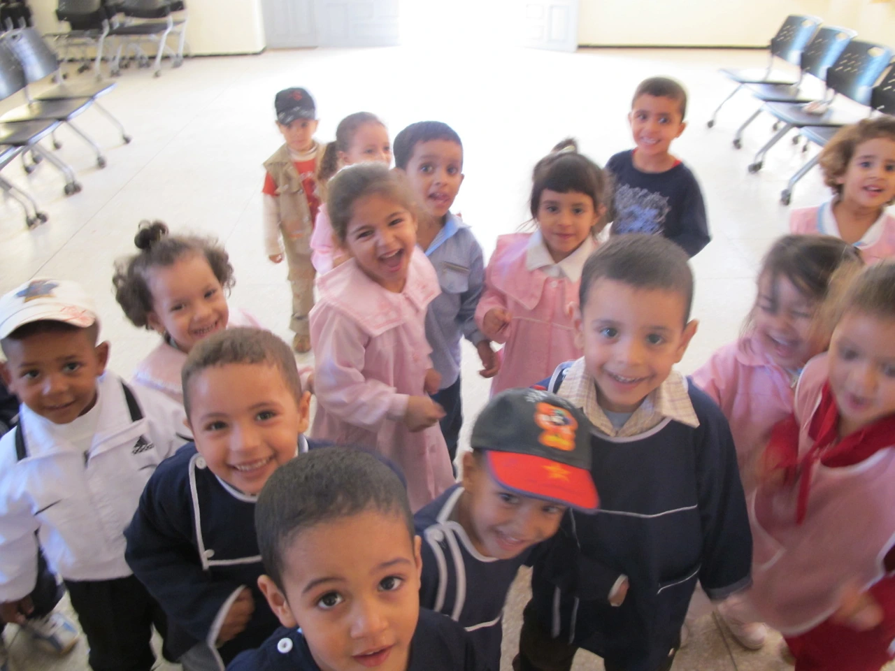 [3-1] 따따 소피아와 아이들과 함께 2.JPG