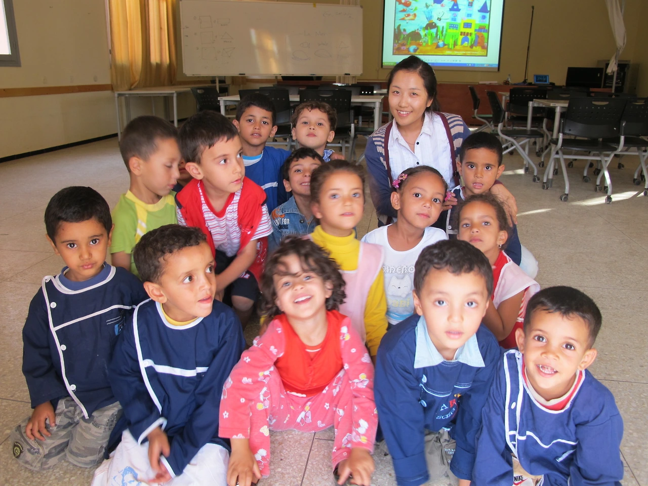 [3-1] 따따 소피아와 아이들과 함께 1.JPG