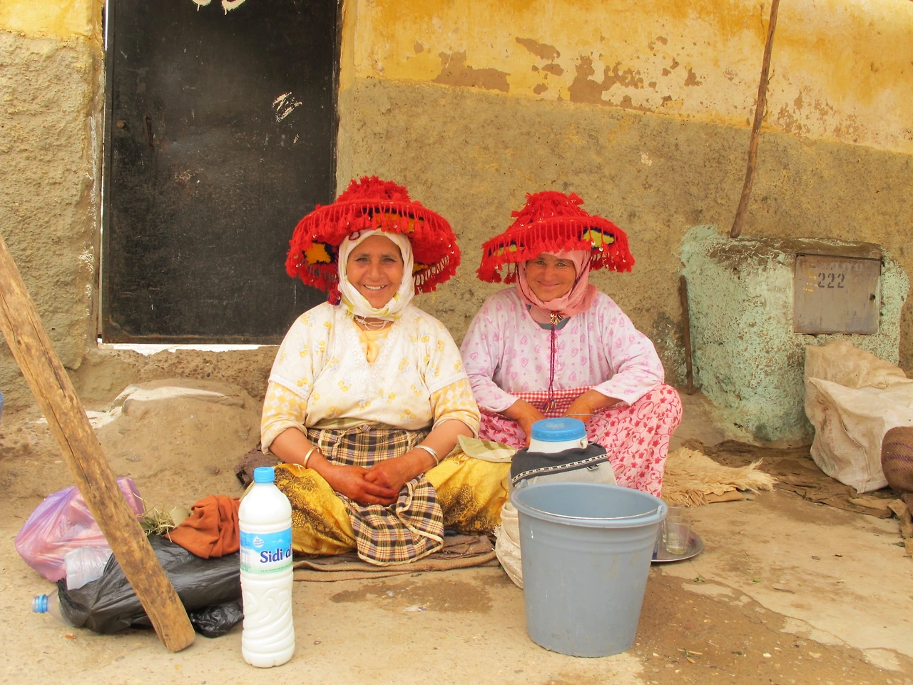 [2-55] 아침마다 당나귀타고 나와 야채를 파시는 할머니들 3.JPG