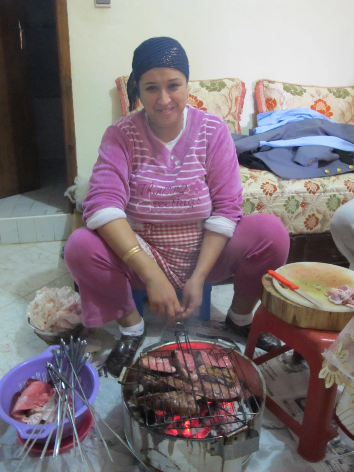 [2-66] 모로코의 넉넉한 정을 나눠주던 이웃 아주머니.JPG