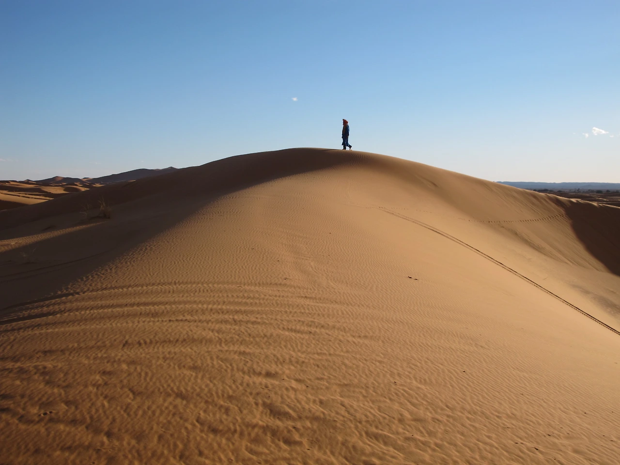 [5-107] 사하라를 누비는 베르베르(아마질) 가이드.JPG