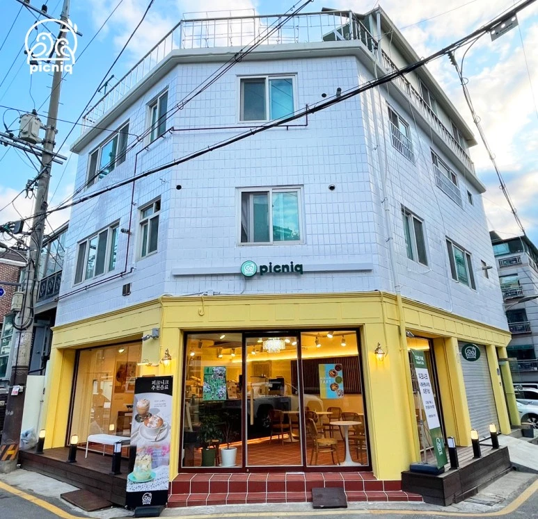 picniq_ginkgo_0.jpg?type=w773