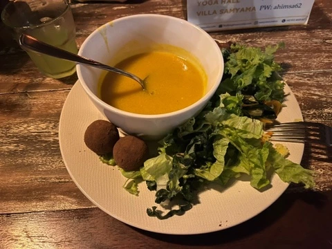 output_2563025580.jpg?type=w1