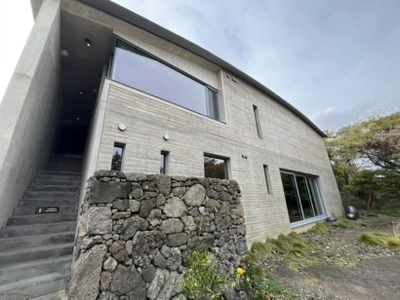 IMG_6235.jpg?type=w1