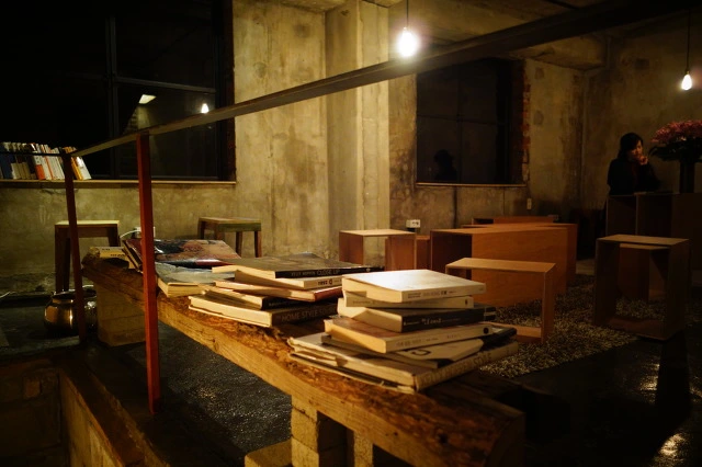 235CA43E5715FCB70CC727