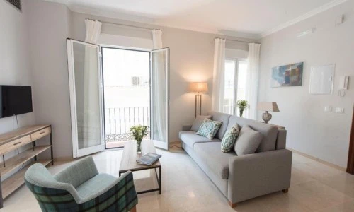 ?src=%22https%3A%2F%2Fcf.bstatic.com%2Fxdata%2Fimages%2Fhotel%2Fmax1024x768%2F233961417.jpg%3Fk%3D52d2cc18f5aecc1bcb6b88d90f0dfbee194418125142bac1050116b3c4826bb1%26o%3D%26hp%3D1%22&type=ff500_300