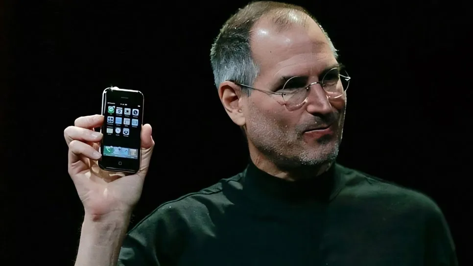 article-2202232-14FB8160000005DC-178_634x503_upscayl_5x_ultramix_balanced.jpg?type=w966