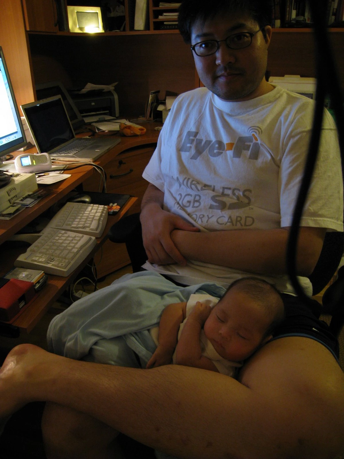 Baby watching and Working.JPG