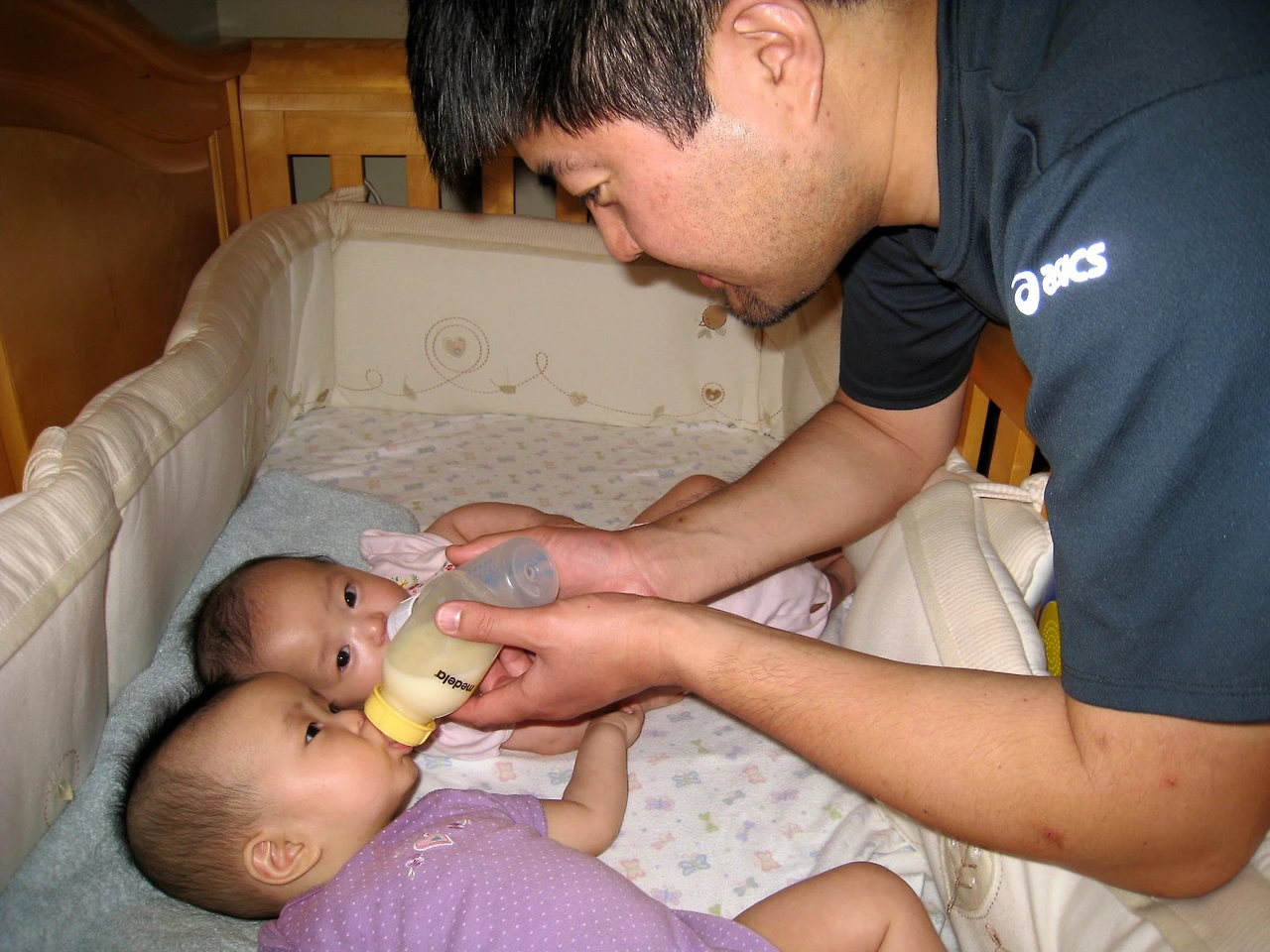 Twin Feeding.JPG